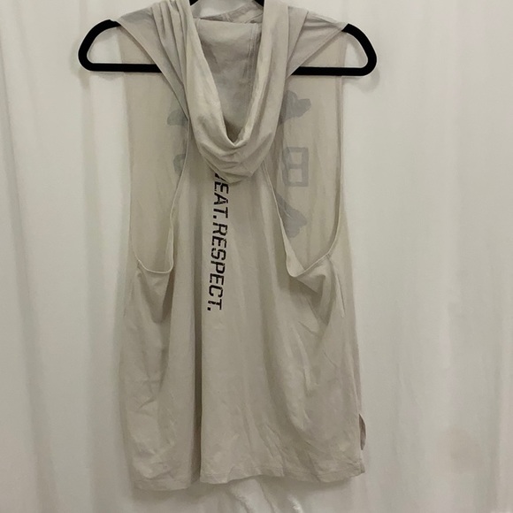 Under Armour Hooded Tank Top - Picture 7 of 7